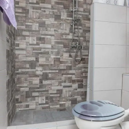 Buki-geza By Interhome Apartman *